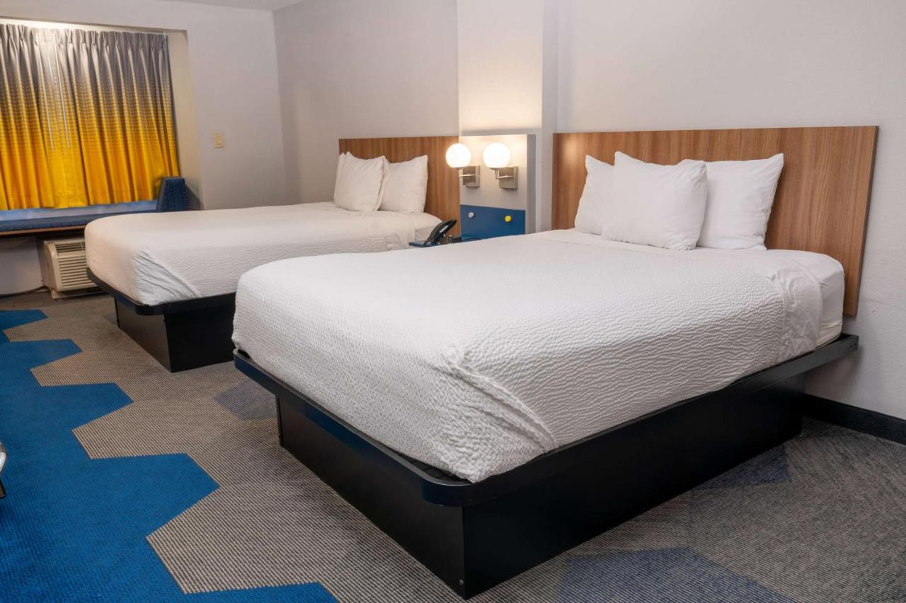 Microtel Inn & Suites By Wyndham Pigeon Forge Zewnętrze zdjęcie